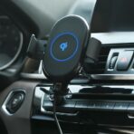 Universal 10W Fast Mobile phone Holder Wireless Charging Charger Adjustable Car Mount - Image 5